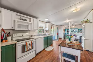 192 Big Salty Ln, Springtown, TX 76082 - Photo 10