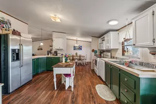 192 Big Salty Ln, Springtown, TX 76082 - Photo 10