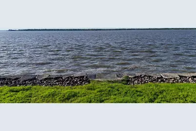 307 Sun Valley, Mabank, TX 75147 - Photo 4