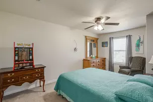 206 King George Way, Ponder, TX 76259 - Photo 16