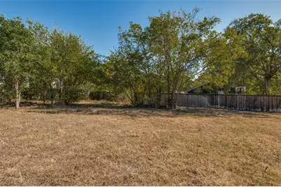 5115 Spruce Street, Dallas, TX 75211 - Photo 4