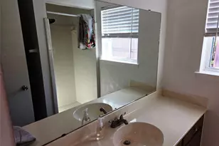 3613 Flamingo Ln, Irving, TX 75062 - Photo 16