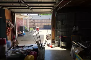 3613 Flamingo Ln, Irving, TX 75062 - Photo 24