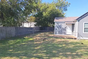 506 E Main St, Decatur, TX 76234 - Photo 16