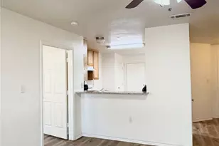 3201 Royal Crest Dr, Fort Worth, TX 76140 - Photo 4