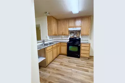 3201 Royal Crest Drive, Fort Worth, TX 76140 - Photo 2