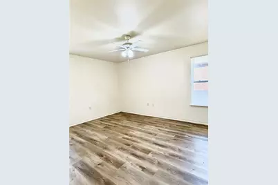 3201 Royal Crest Drive, Fort Worth, TX 76140 - Photo 12