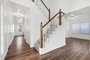 1715 Southampton Dr, Carrollton, TX 75007 - Photo 4