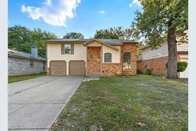 918 Blue Jay Drive, Mansfield, TX 76063 - Photo 1