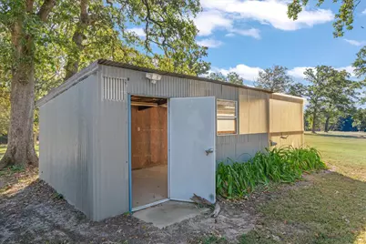 16900 Pr 7608, Chandler, TX 75758 - Photo 32