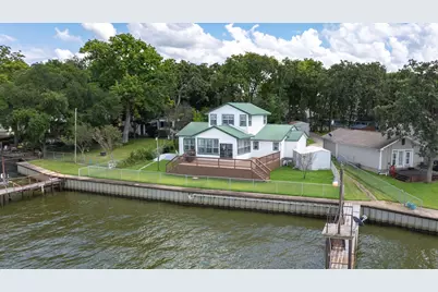 124 Jeffrey Circle, Gun Barrel City, TX 75156 - Photo 1