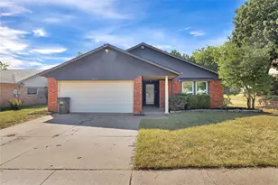 3209 Misty Ct, Bedford, TX 76021 - Photo 1