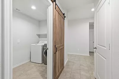 9521 Golden Summit Drive, Fort Worth, TX 76131 - Photo 6