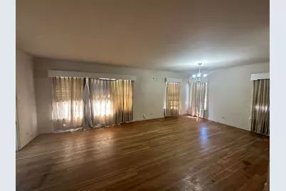 932 W Live Oak Street, Jacksboro, TX 76458 - Photo 10