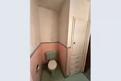 932 W Live Oak Street, Jacksboro, TX 76458 - Photo 18