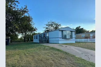 1609 River Bend Road, Cleburne, TX 76033 - Photo 2