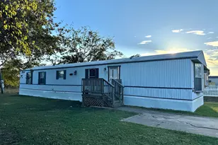 1609 River Bend Rd, Cleburne, TX 76033 - Photo 1