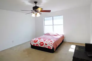 8452 Hawkview Dr, Fort Worth, TX 76179 - Photo 18