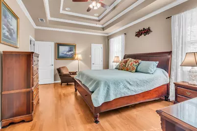 2101 W Emerald Bend Court, Granbury, TX 76049 - Photo 18