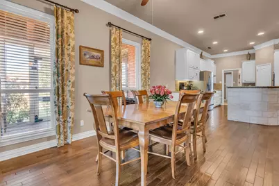 2101 W Emerald Bend Court, Granbury, TX 76049 - Photo 14