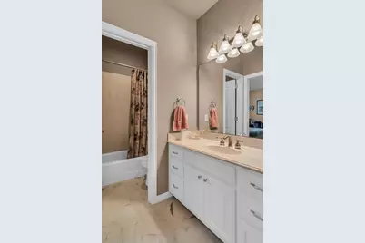 2101 W Emerald Bend Court, Granbury, TX 76049 - Photo 28