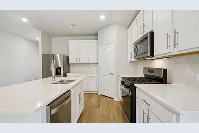 1162 Wolfsbane Drive, Lavon, TX 75166 - Photo 4