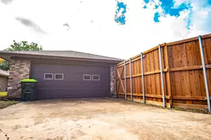 3205 Winchester Dr, Plano, TX 75075 - Photo 30