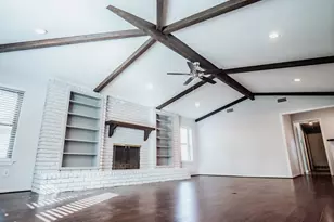 3205 Winchester Dr, Plano, TX 75075 - Photo 6