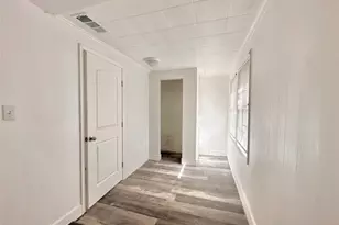 1212 Pine St, Baytown, TX 77520 - Photo 6