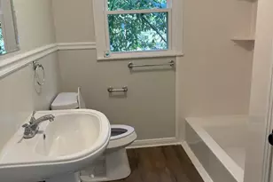 806 Avenue A, Valley Mills, TX 76689 - Photo 4