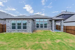 6004 Mustang Creek Ln, Celina, TX 75009 - Photo 8