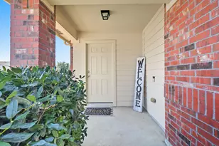 1201 Roping Reins Way, Fort Worth, TX 76052 - Photo 4