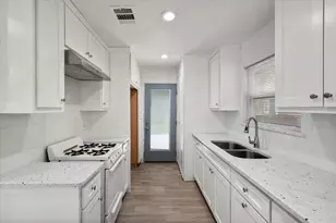 1167 Greenbrier Dr, River Oaks, TX 76114 - Photo 12