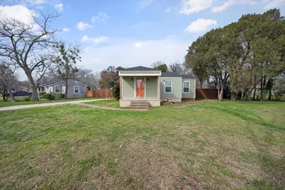 1167 Greenbrier Drive, River Oaks, TX 76114 - Photo 2