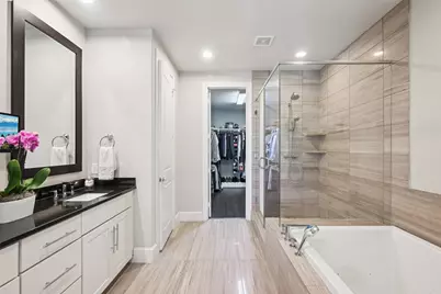 2815 Lynlock Court, Dallas, TX 75219 - Photo 20