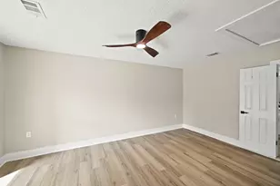 10211 Glenmawr Dr, Houston, TX 77075 - Photo 30