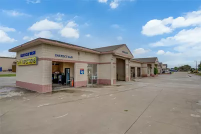 2520 Bardin Road S, Grand Prairie, TX 75052 - Photo 4