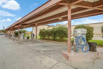 2520 Bardin Road S, Grand Prairie, TX 75052 - Photo 8