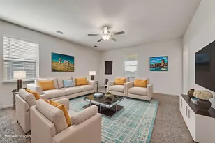 13623 Logan Pass Dr, Ponder, TX 76259 - Photo 2