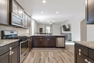 13623 Logan Pass Dr, Ponder, TX 76259 - Photo 8