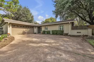 2401 San Diego Dr, Arlington, TX 76015 - Photo 4