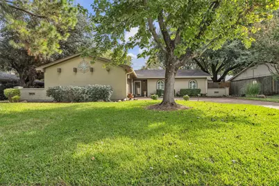 2401 San Diego Drive, Arlington, TX 76015 - Photo 1
