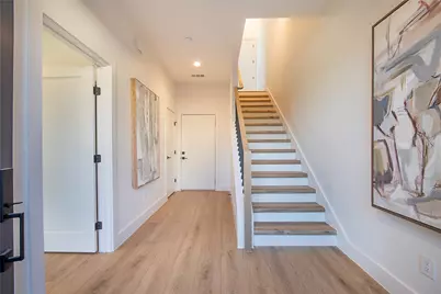2203 Hondo Avenue #106, Dallas, TX 75219 - Photo 4