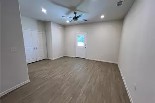 3050 Viking St, Denison, TX 75020 - Photo 6