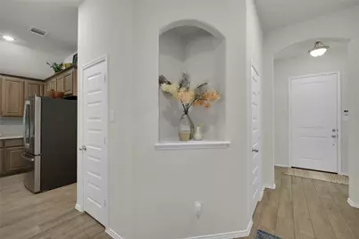 9824 Mescalbean Boulevard, Fort Worth, TX 76036 - Photo 12