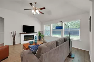 9824 Mescalbean Blvd, Fort Worth, TX 76036 - Photo 6