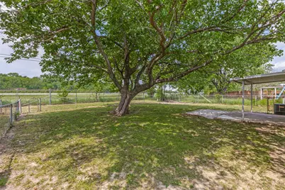 3921 Ambassador Way, Balch Springs, TX 75180 - Photo 24