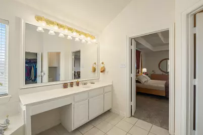 3321 Kendall Lane, Irving, TX 75062 - Photo 22