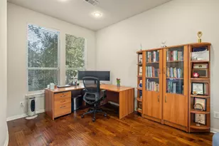 3321 Kendall Ln, Irving, TX 75062 - Photo 4