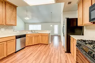 4500 Shady Hollow Dr, Fort Worth, TX 76123 - Photo 8